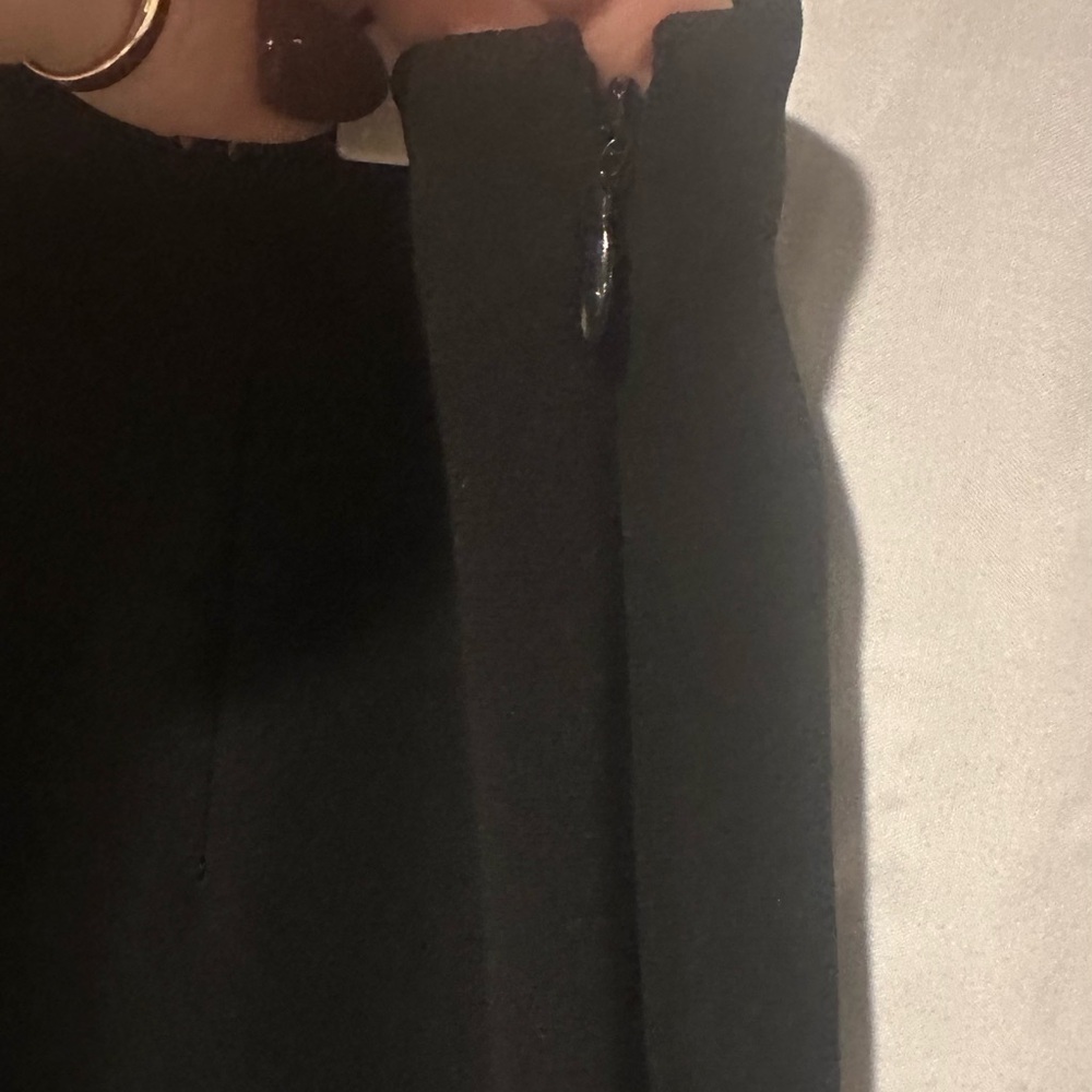 Cinq a Sept Black Cropped Wide Leg Pants with Contrasting Lace Up Detail - Picture 7 of 9